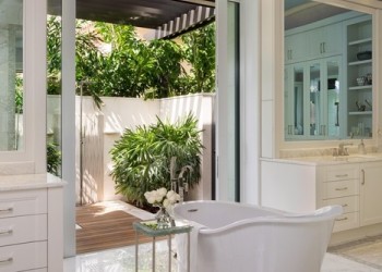 23 TRANSITIONAL VISIONARY RESIDENTIAL DESIGNS KATELYNN PRIMARY BATH TUB OUTDOOR SHOWER